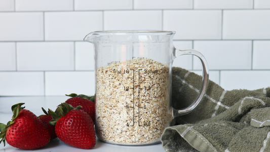 Why Oats Are an Extraordinary Grain for Your Skin, Hair and Health